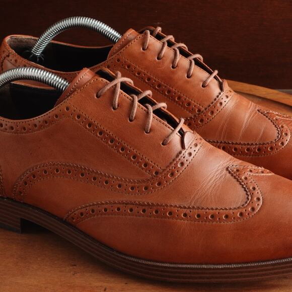 Cole Haan Oxfords Mens SZ 10.5 Brown Wingtip Leather Business Casual Shoe C24153